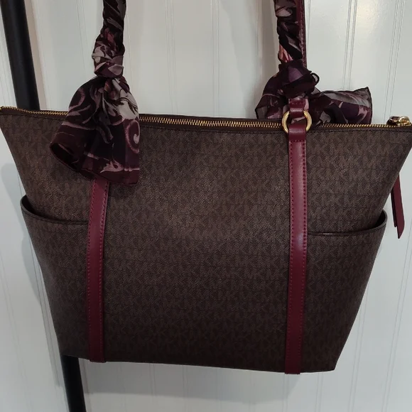 Michael Kors Brown and Burgundy Tote Bag - Picture 7 of 15